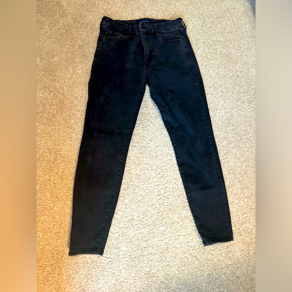 Black high rise curvy jeggings Aeropostale